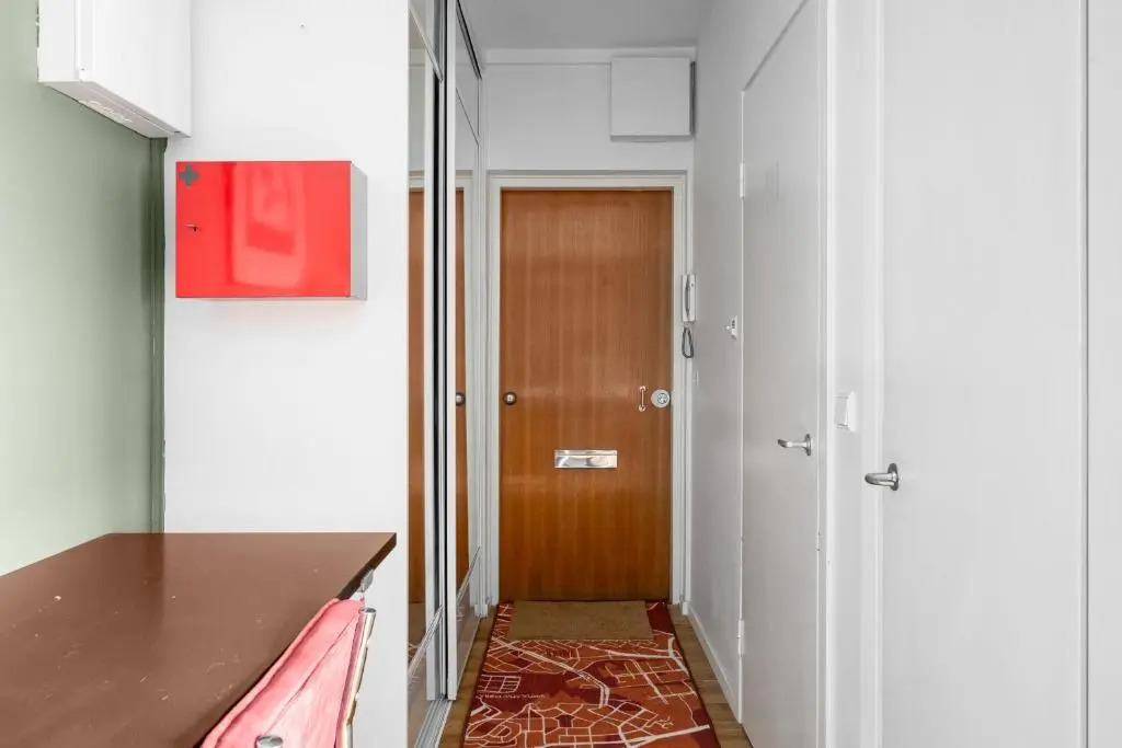 WeHost Spacious Traveller’s HQ Above Metro @Vilhonvuorenkuja 16