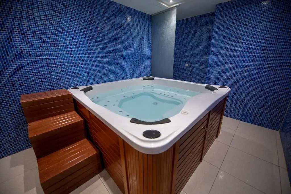 WA Hotel