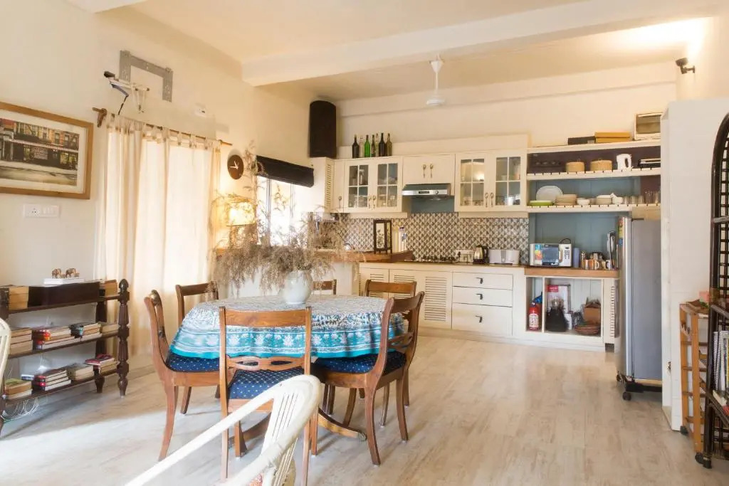 5/4 - Calcutta's freshest BnB