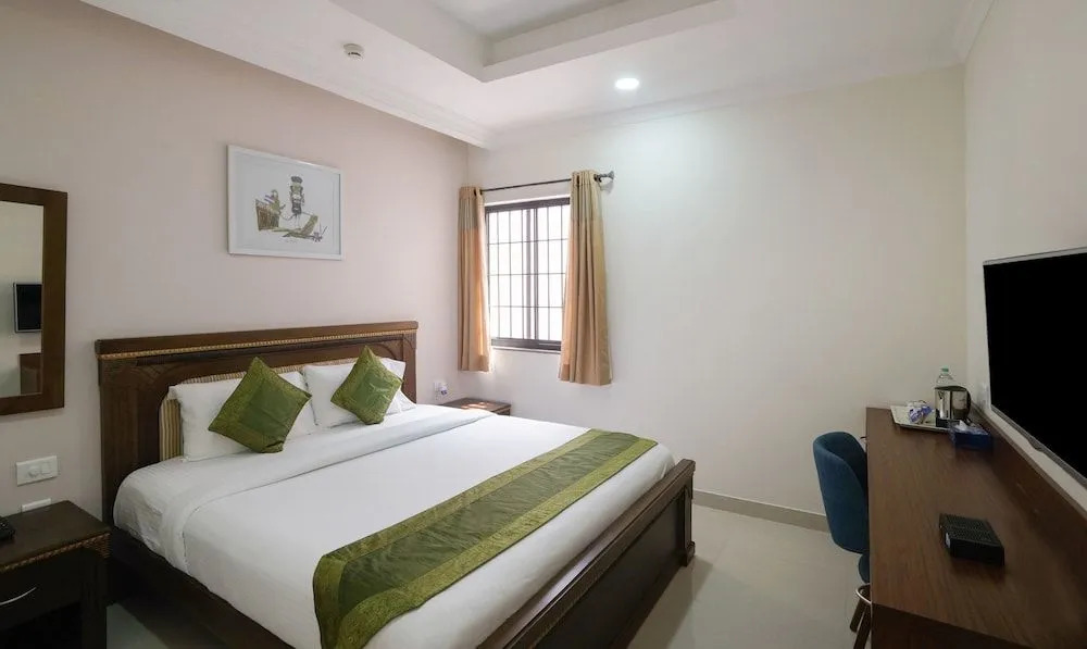 Treebo Trend Madras Inn