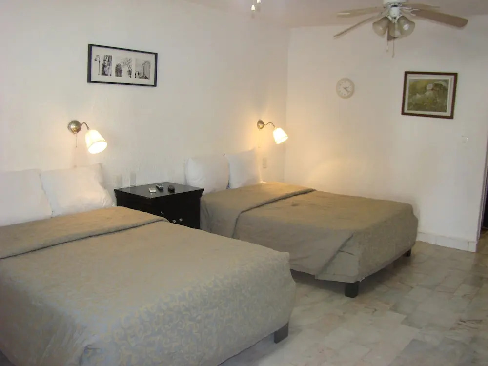 All Inclusive Bed & Beach & Fun Cancun