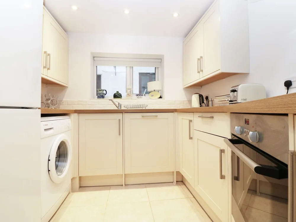 Lugger Cottage