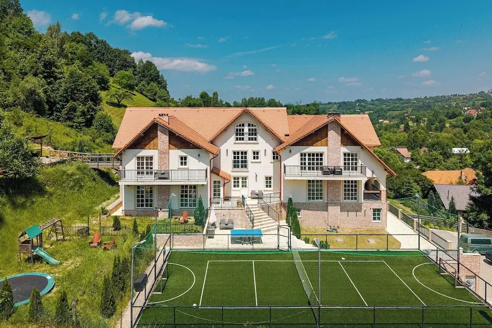 Transylvania Apartments
