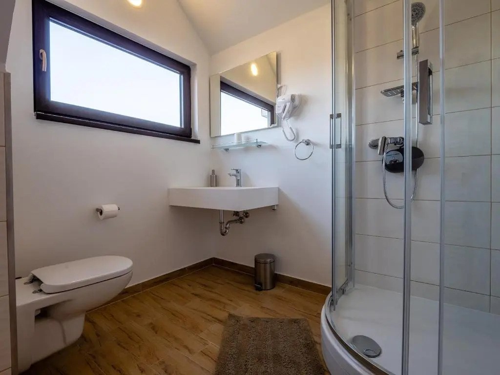 EVA Rooms & Studio Apartment