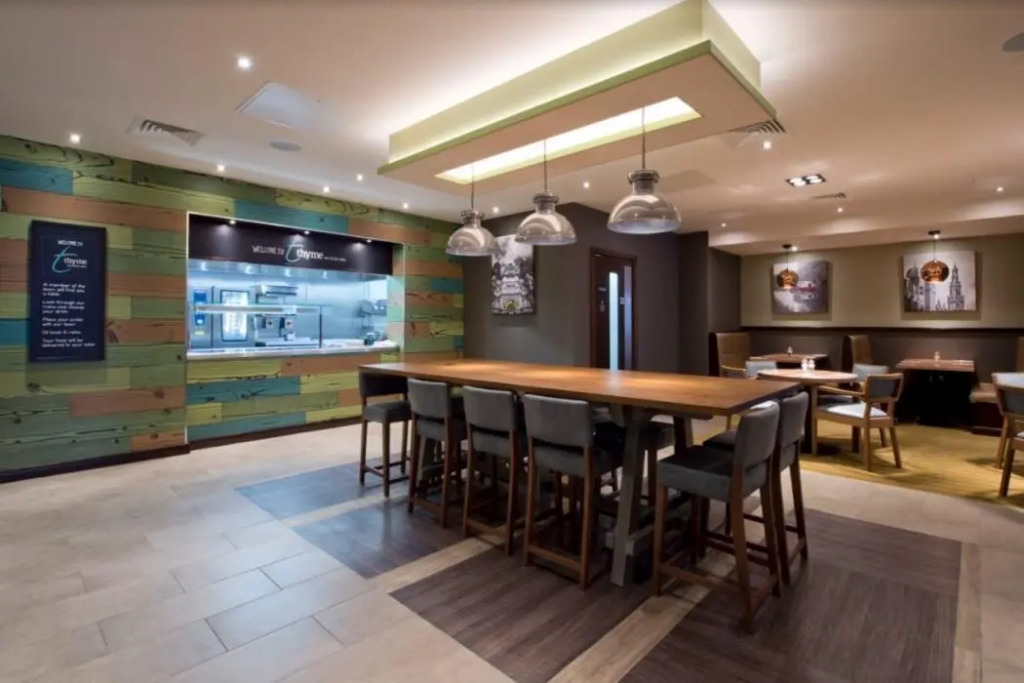 Premier Inn Leeds City Centre (Whitehall Road)