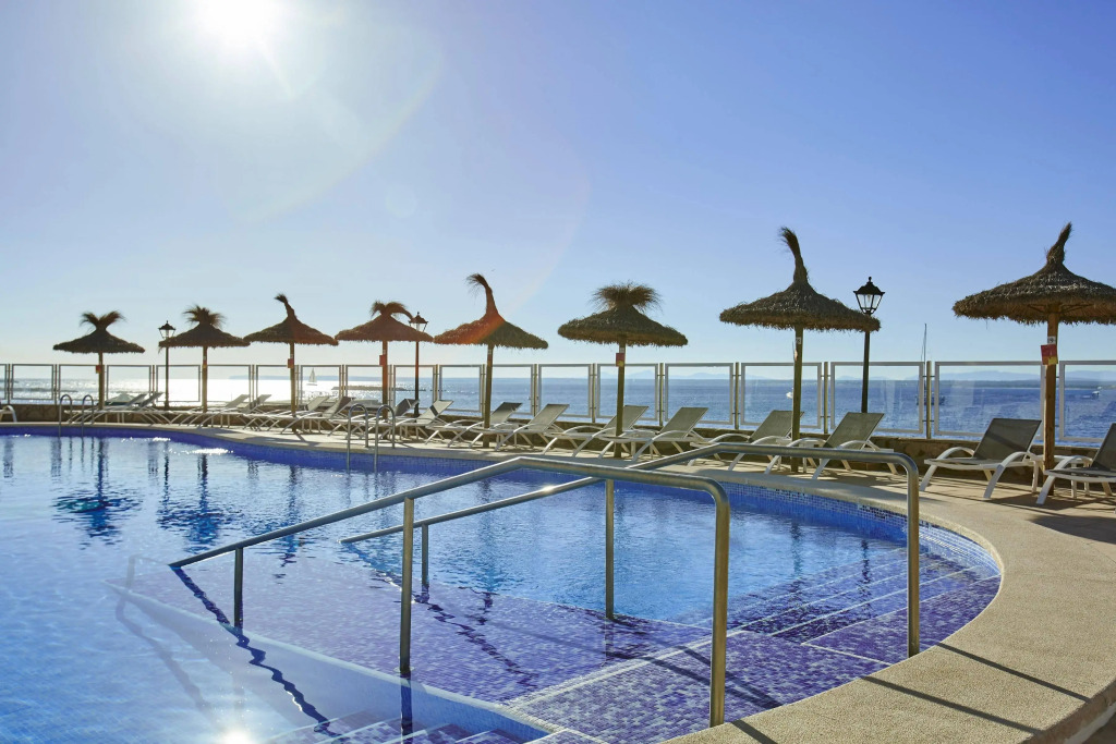 Universal Hotel Marqués