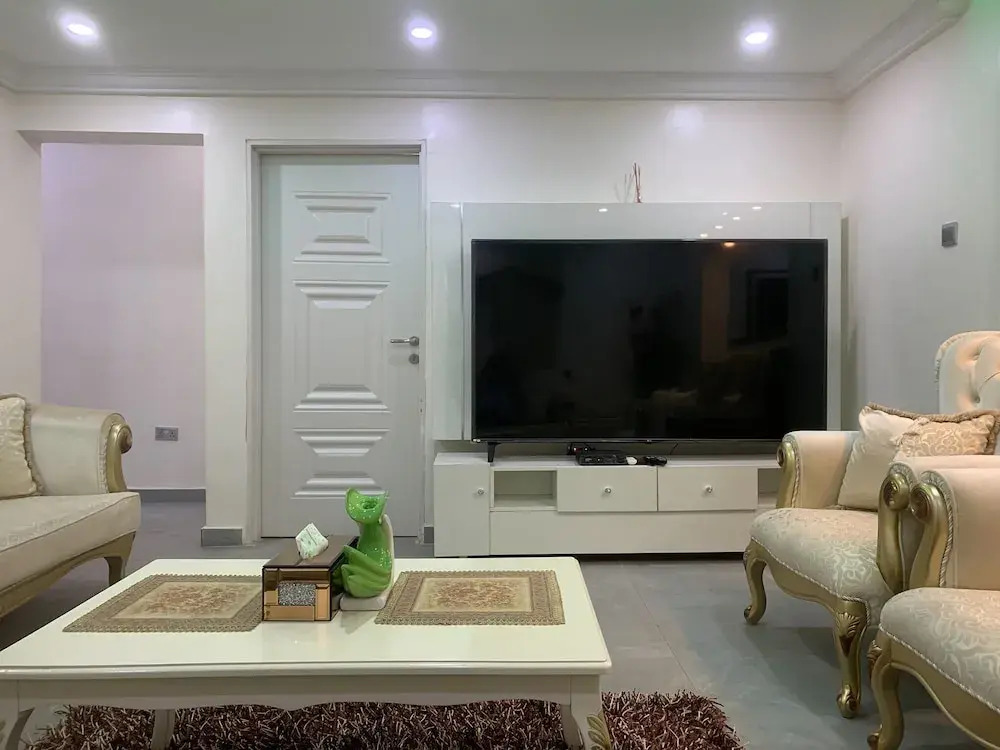 Lushville Hotels and Suites
