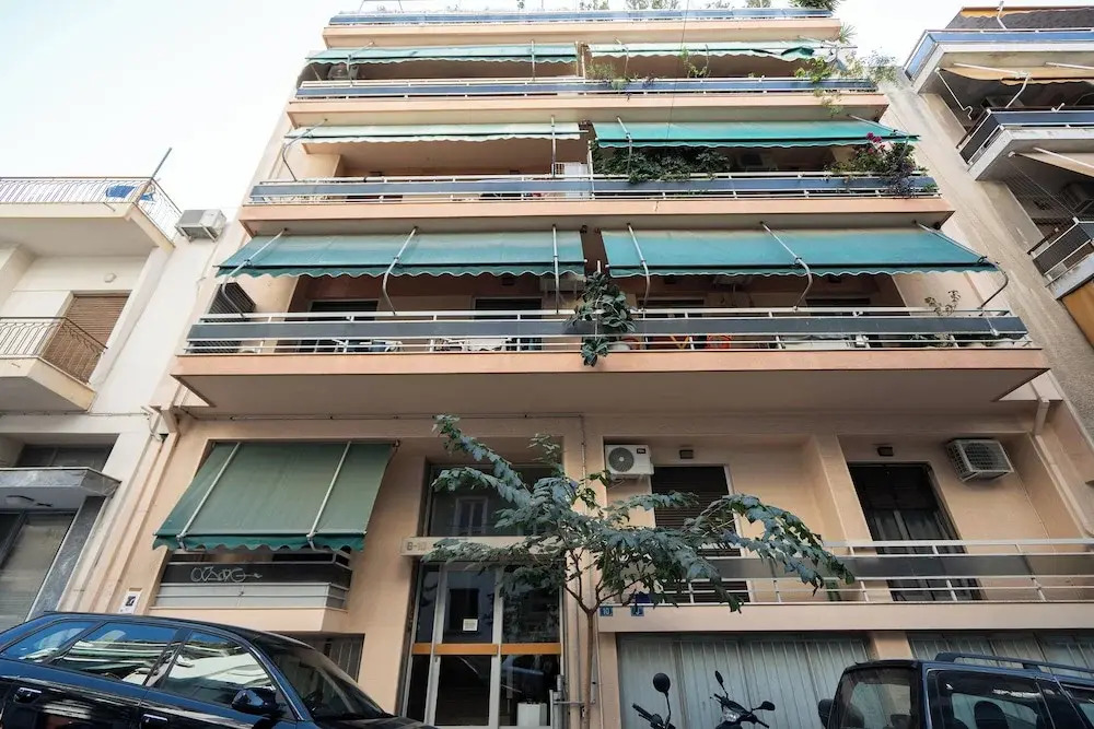 Modern Studio, Walking distance to Kolonaki & The Ilisian
