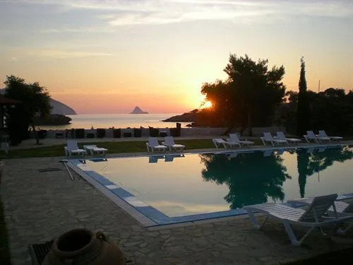 Aliki Beach Hotel
