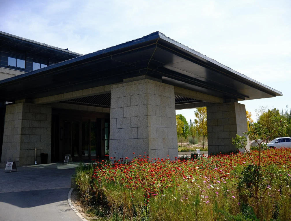 Dunhuang International Hotel