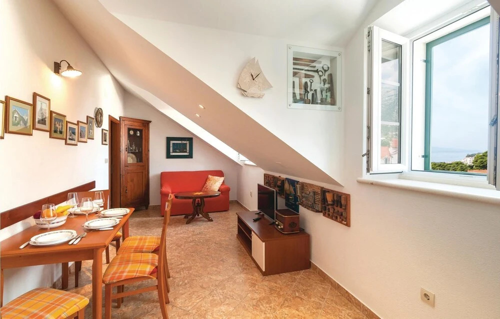 Nice Apartment in Bol With 2 Bedrooms and Wifi