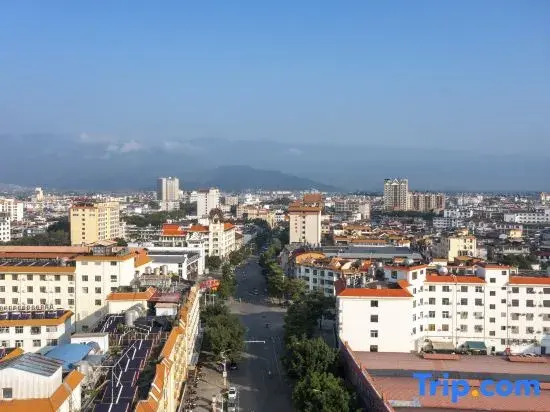 Yeste International Hotel (Yingjiang Bus Passenger Station)