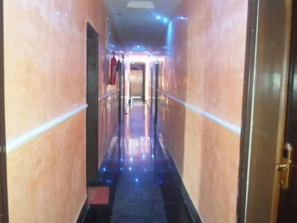 De Heavens Royale Hotel & Towers