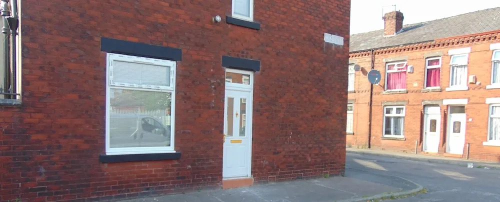 Hinde Holiday Home
