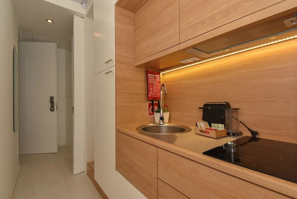Oporto Bernardes Studios - São Lázaro