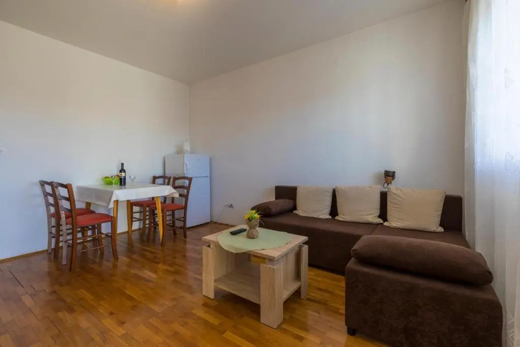 Apartments in Crikvenica 41207