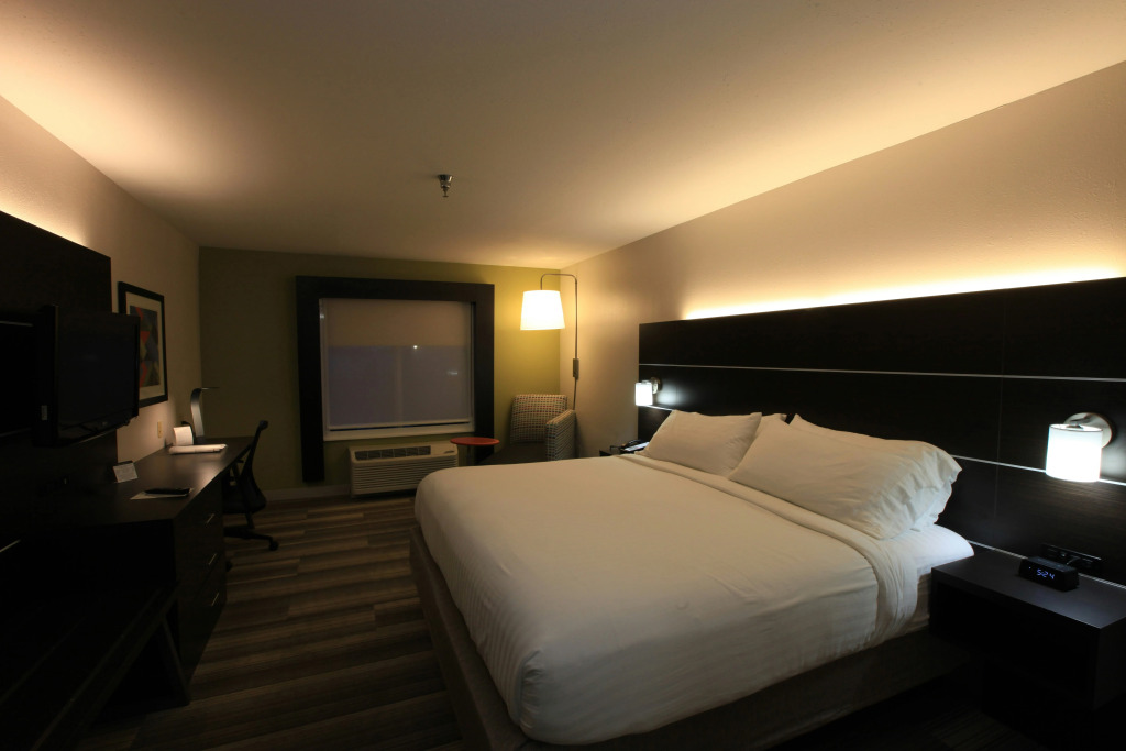 Holiday Inn Express & Suites Chattanooga-Hixson by IHG
