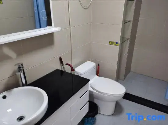 Chinese Yiju City Apartment (Jiujiang Causeway Bay Branch)