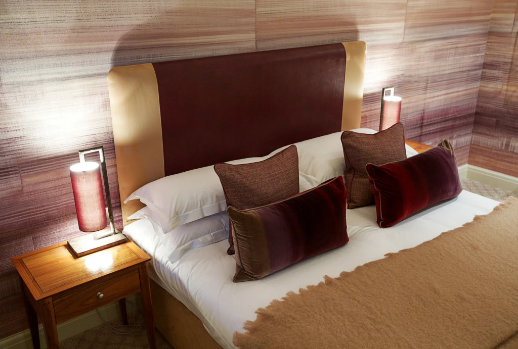 The Vineyard Hotel