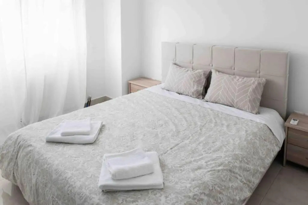 Modern spacious apartment located in Piraeus (B8)