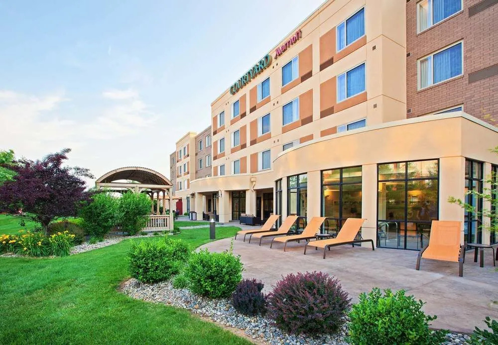 Courtyard Louisville Northeast