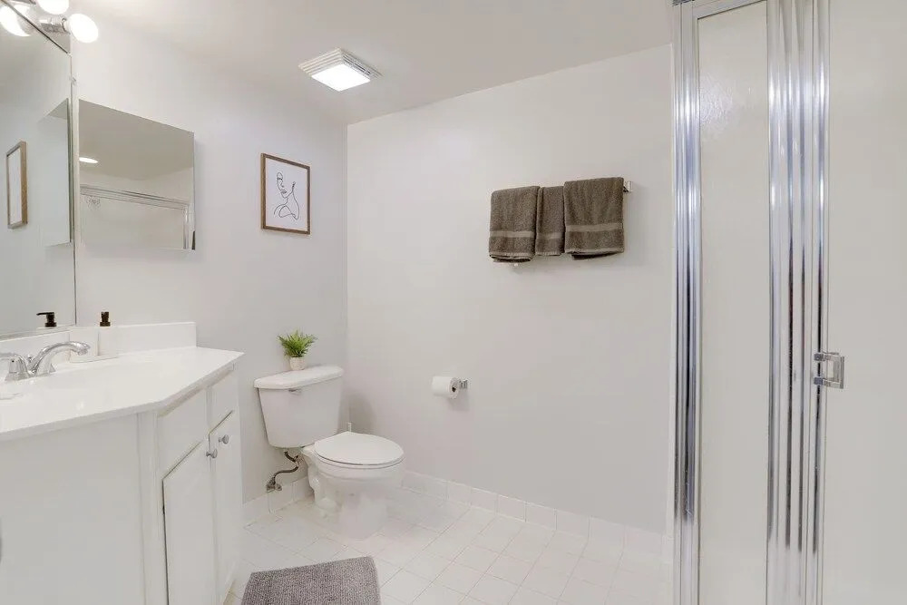 Spacious 2BR Condo at Ballston