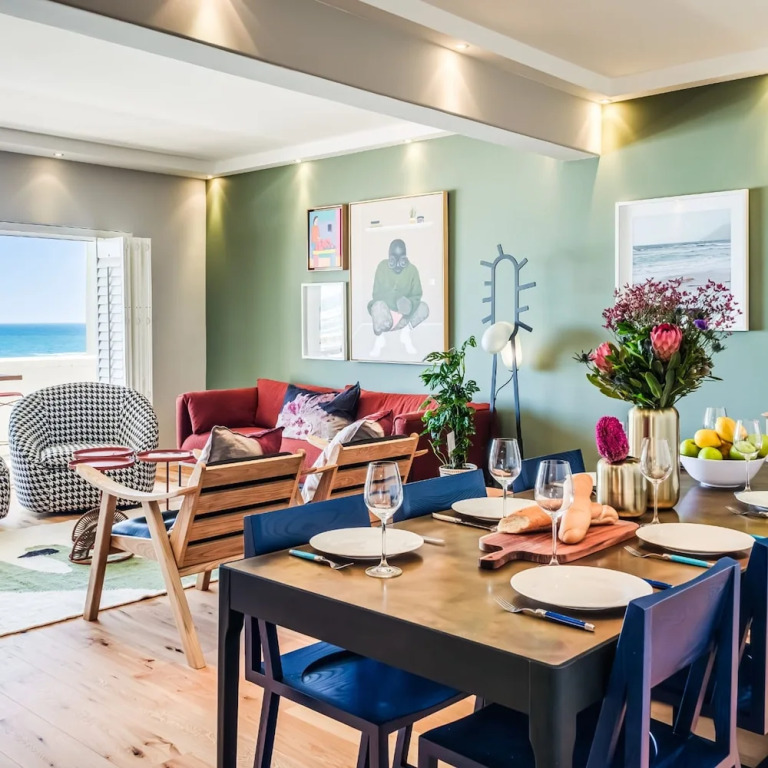 Picturesque Seaside Haven Aretzi