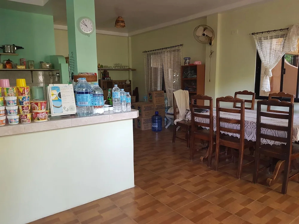 Alona Bamboo House