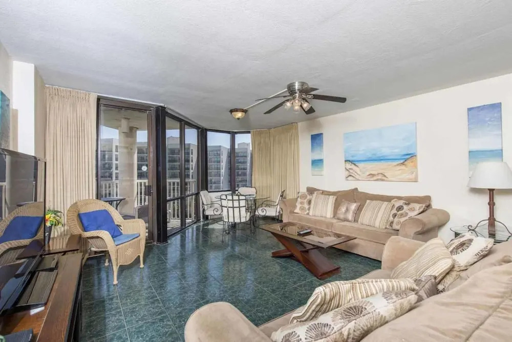 Saida Royale Condominium 9069