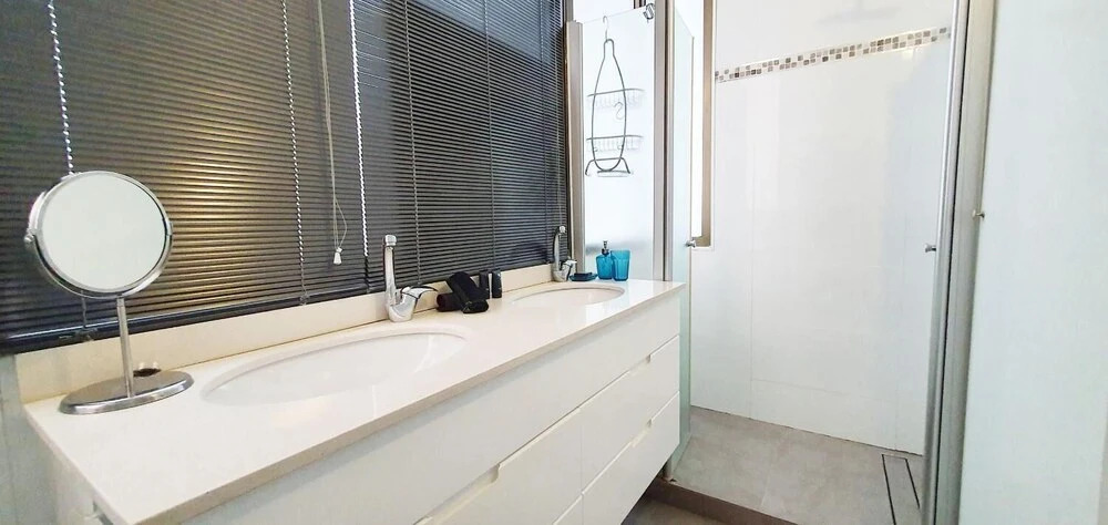 Charming 3 BDR Aptartment Near the Beach TL51
