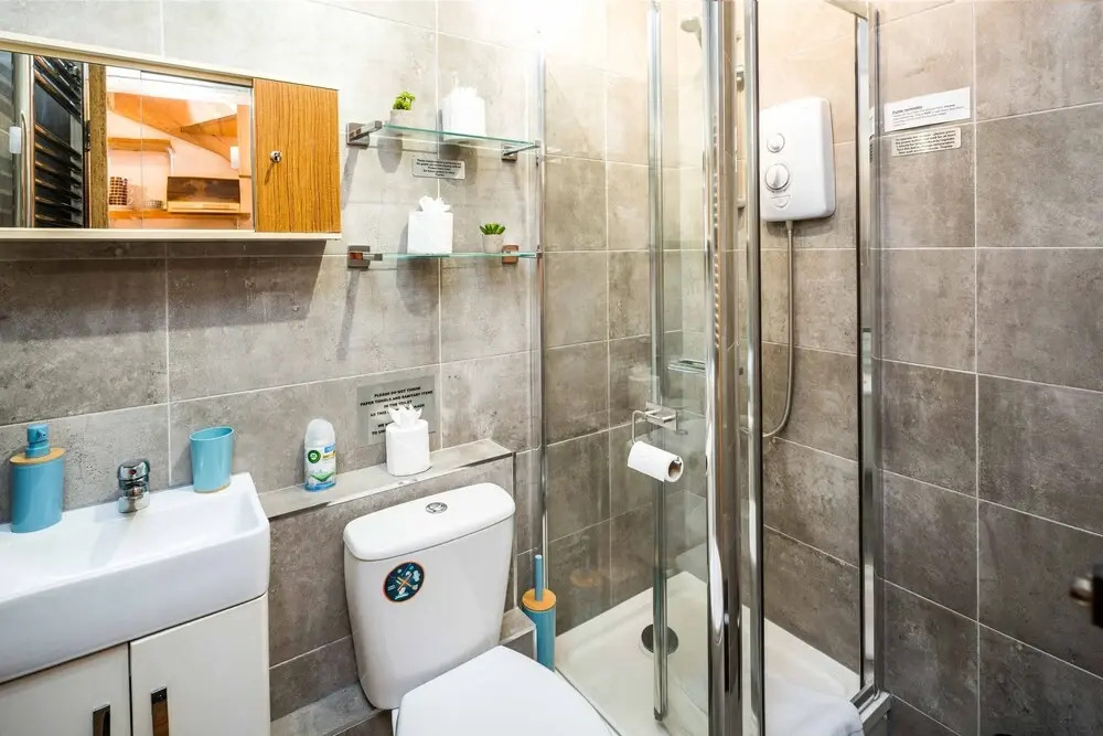 Cute House IN Soho - Full AC, Quiet and Unique