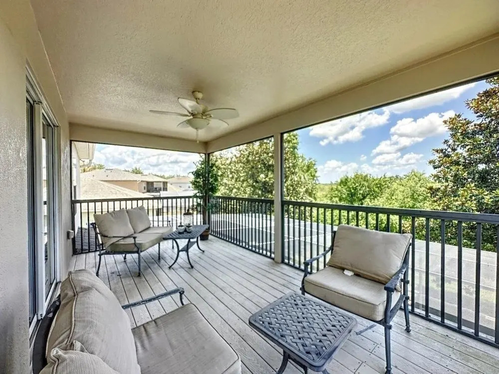 4 Bed 4 Bath With Private Pool/spa 4 Bedroom Home by RedAwning