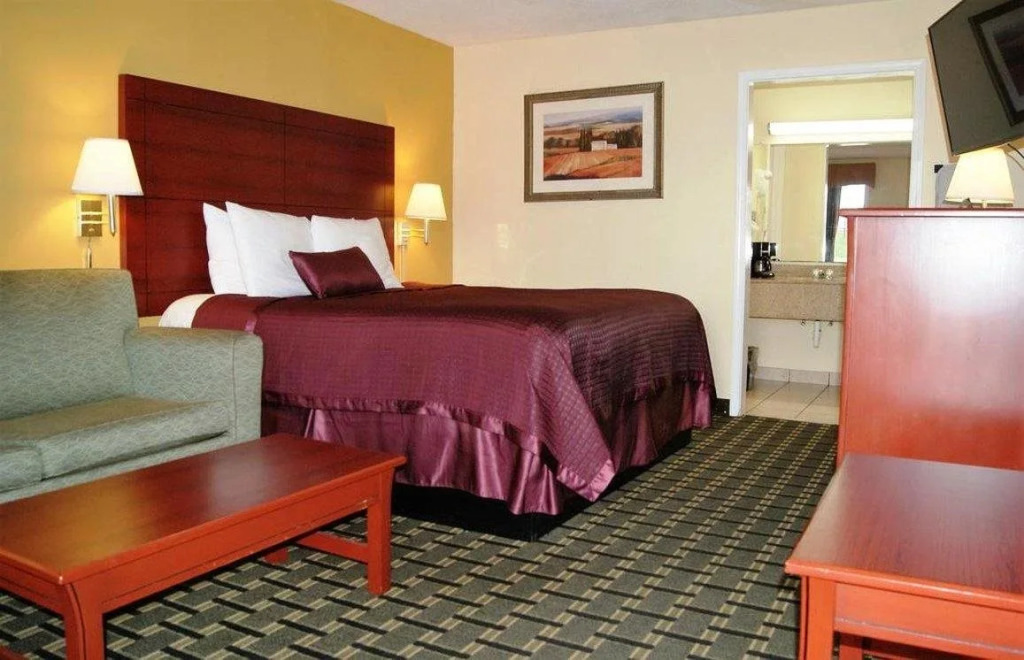 Red Carpet Inn - Natchez