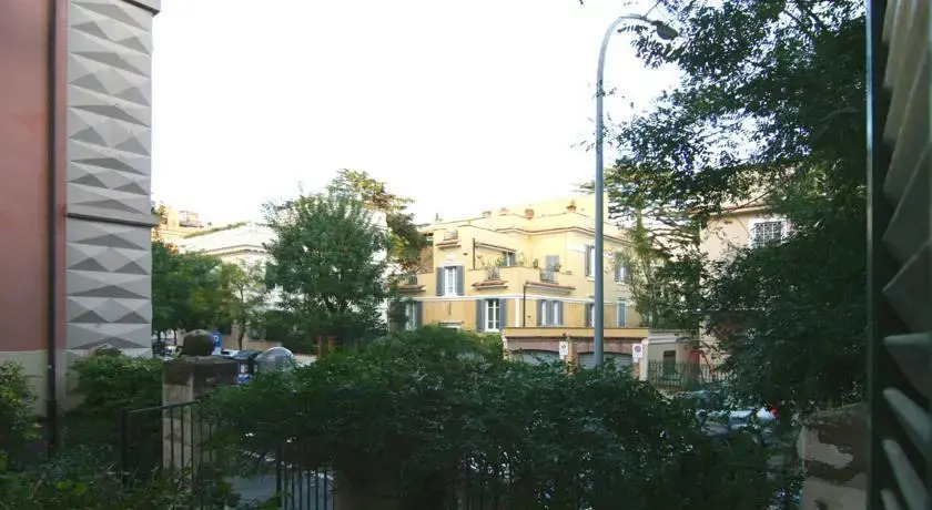 RSH Poerio Apartments