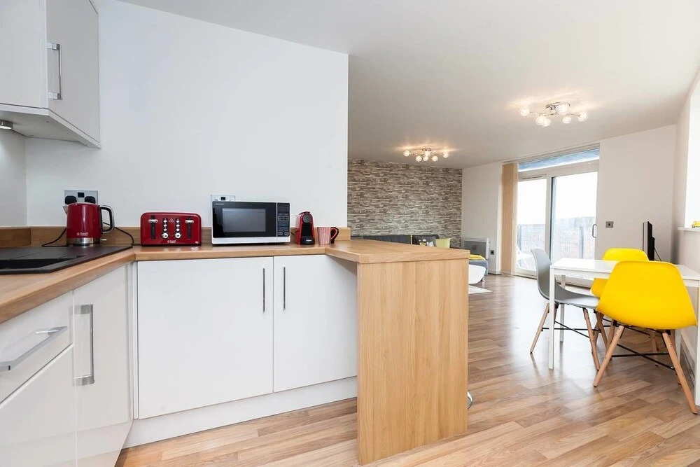 Amazing 2BR Manchester Apartment