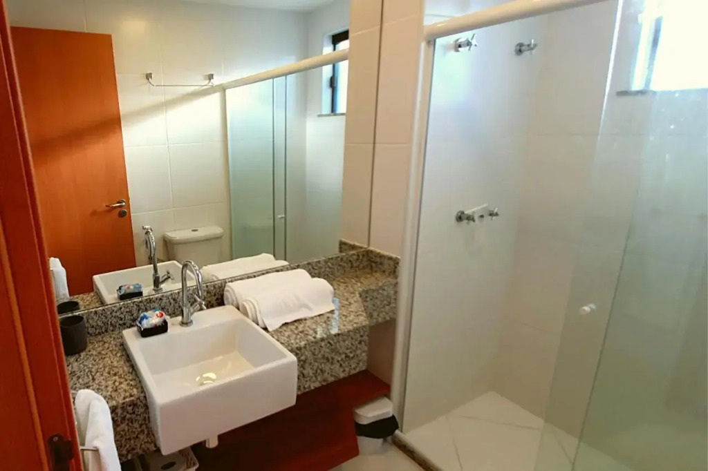 Ykutiba Apt D104 2/4 frente piscina
