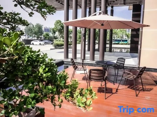 MEHOOD LESTIE Hotel (Yancheng North Station Aegean Shopping Park)