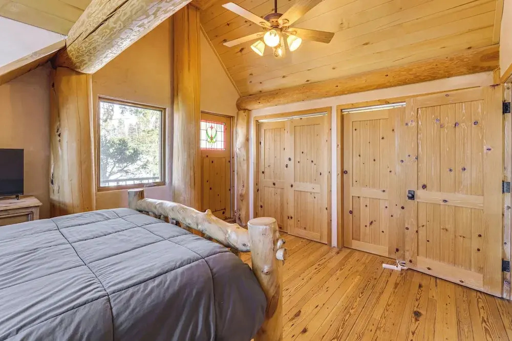 'burning Sky Lodge': Private Hot Tub & Ski-in/out