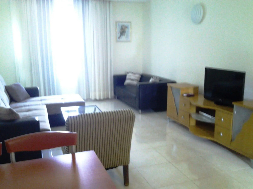 One Bedroom and One livingroom Apartment with full kitchen and full bath