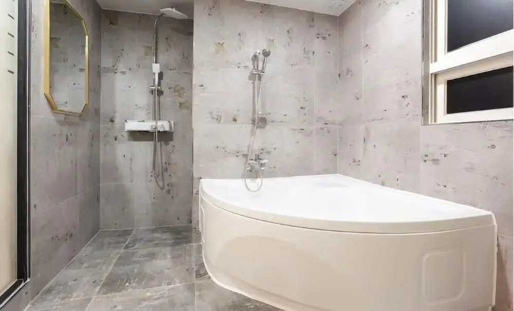 On & Off Hotel Bupyeong