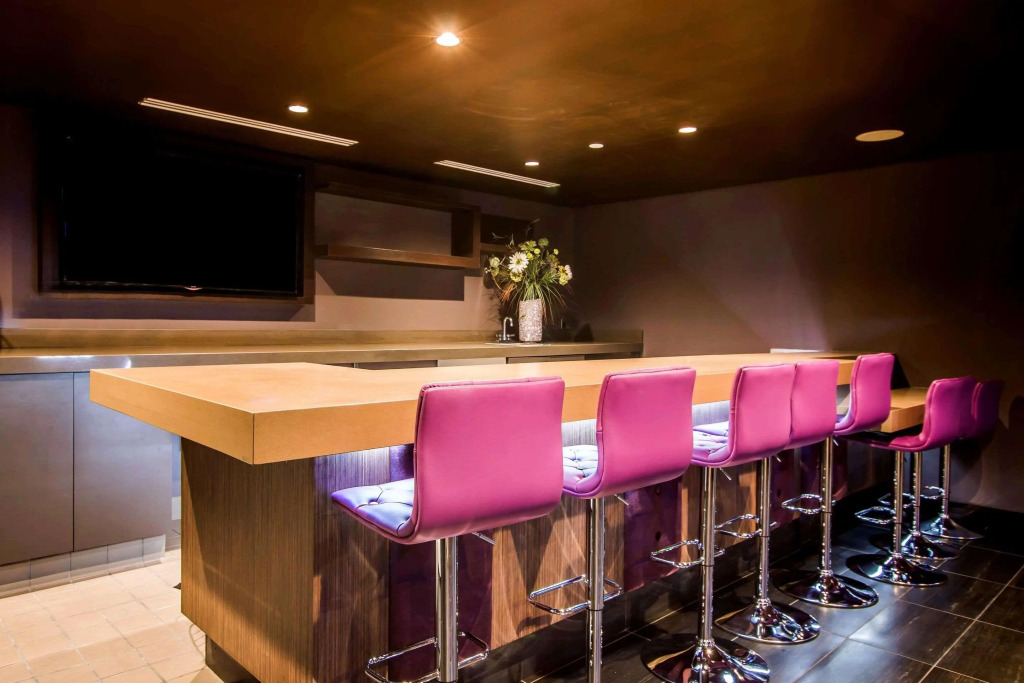 Tilt Hotel Universal-Hollywood, an AGA Collection Hotel