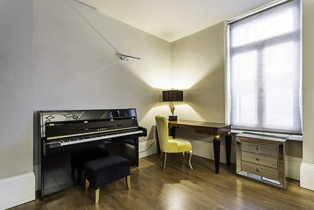 Little Venice Gem: Cosy Flat, Canal Views