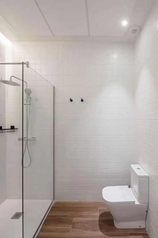 Invino Apartments