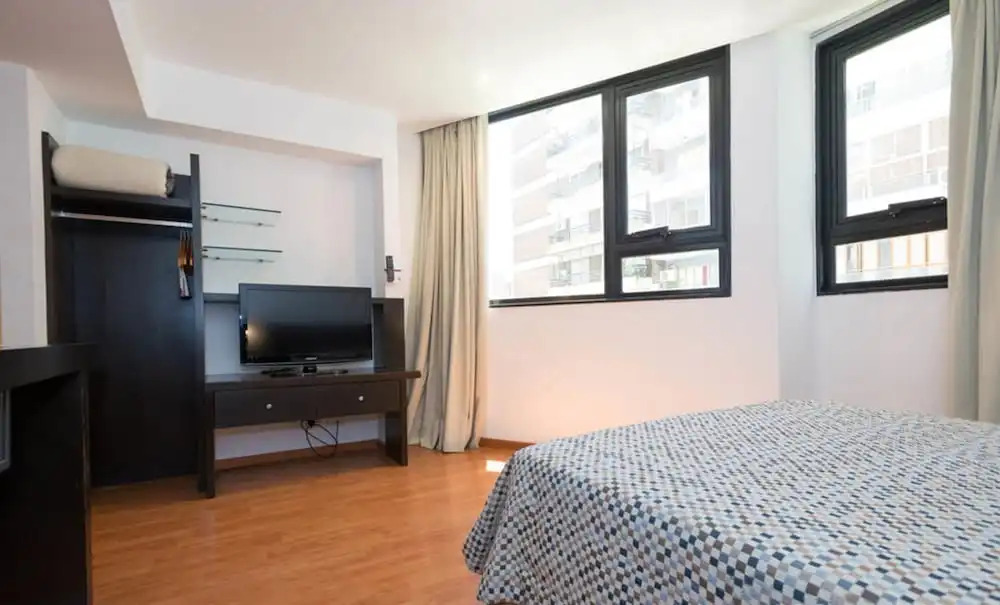 Urquiza Apart Hotel & Suites