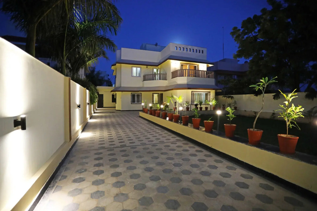 OYO 9428 Home Hill View Goverdhan Vilas
