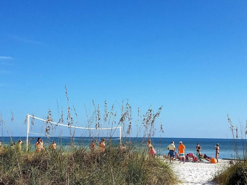 Sanibel Siesta on the Beach Unit 505 2 Bedrooms 2 Bathrooms Condo