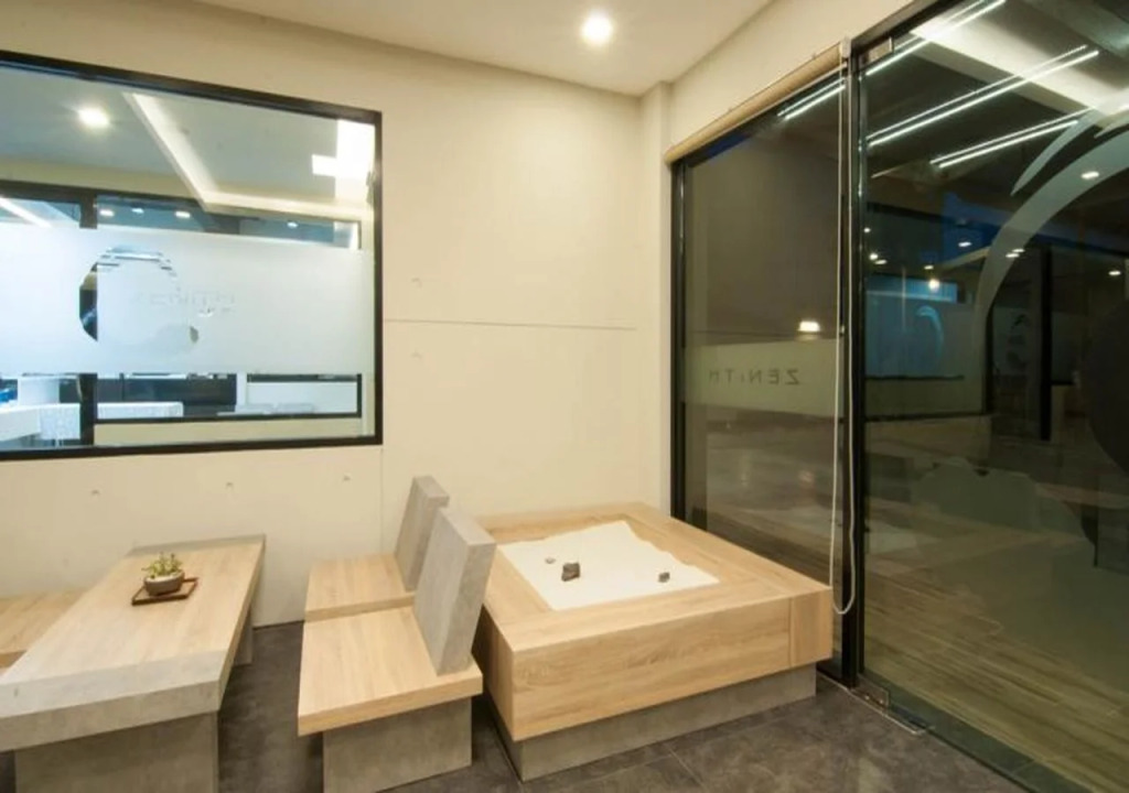 The Zenith Residence Hotel