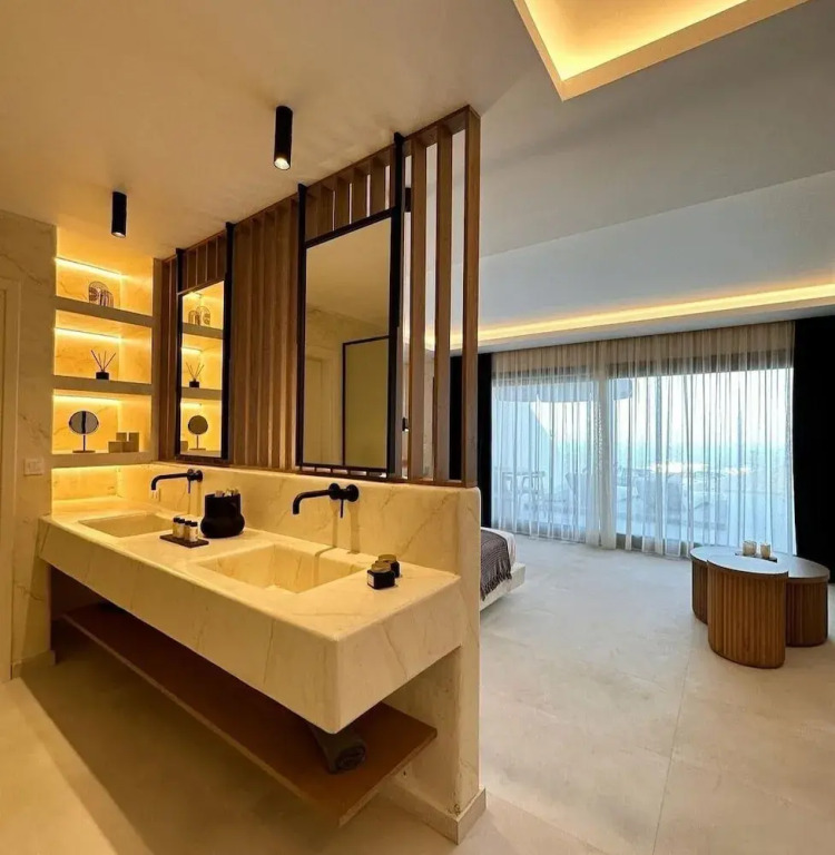 Pnoe Luxury Suites