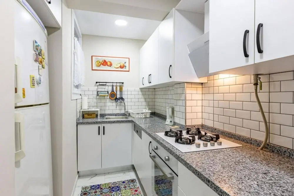Central Flat Near the Bosphorus Shore in Uskudar