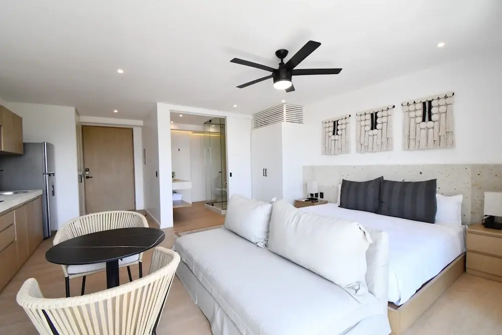 Kumaru Suites by The Spot Rentals
